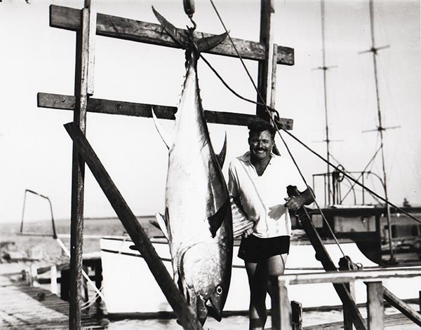 Хемингуэй на рыбалке на Кубе